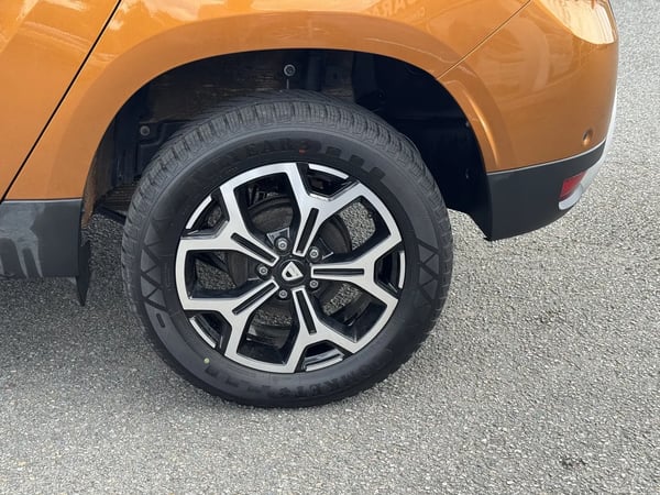 Photo de la voiture DACIA DUSTER Blue dCi 115 4x4 Prestige