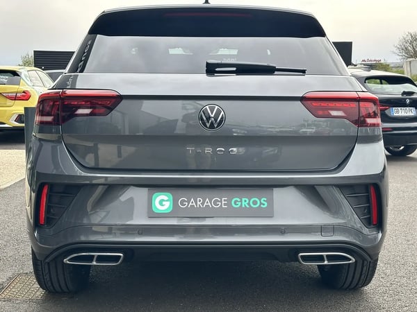 Photo de la voiture VOLKSWAGEN T-ROC 1.5 TSI EVO2 150 Start/Stop DSG7 R-Line