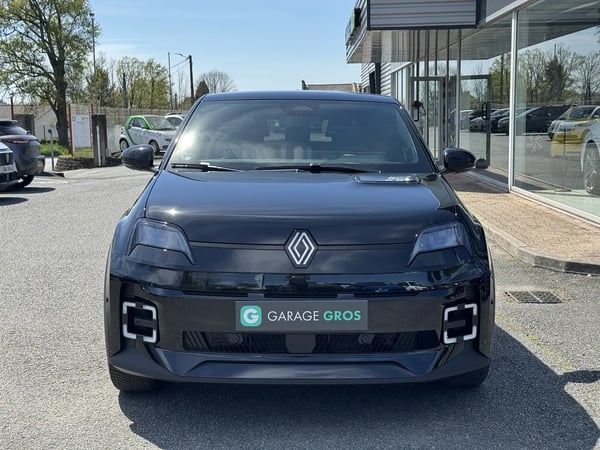 Photo de la voiture RENAULT RENAULT 5 E-TECH ELECTRIQUE 150 ch autonomie confort Techno