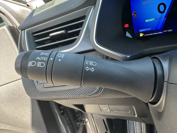 Photo de la voiture RENAULT SYMBIOZ E-Tech full hybrid 145 Esprit Alpine