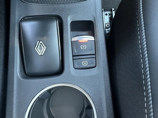 Photo de la voiture RENAULT SYMBIOZ E-Tech full hybrid 145 Esprit Alpine