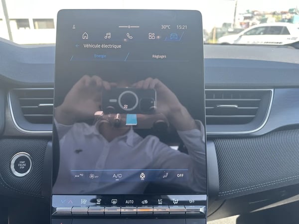 Photo de la voiture RENAULT SYMBIOZ E-Tech full hybrid 145 Esprit Alpine