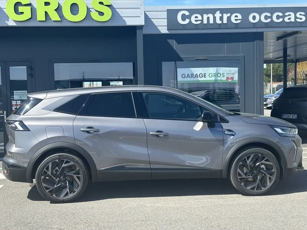 Photo de la voiture RENAULT SYMBIOZ E-Tech full hybrid 145 Esprit Alpine