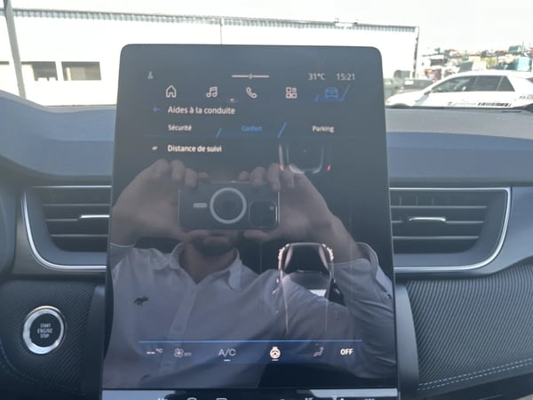 Photo de la voiture RENAULT SYMBIOZ E-Tech full hybrid 145 Esprit Alpine