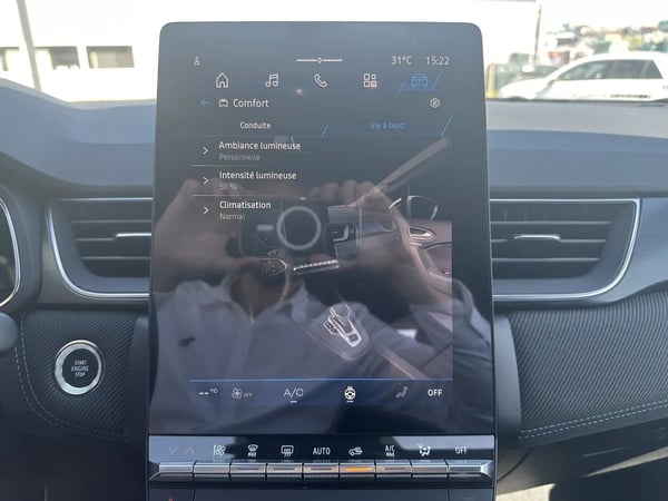 Photo de la voiture RENAULT SYMBIOZ E-Tech full hybrid 145 Esprit Alpine