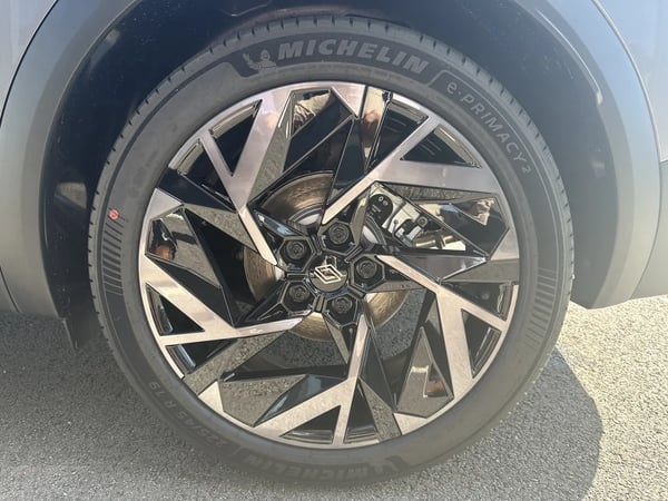 Photo de la voiture RENAULT SYMBIOZ E-Tech full hybrid 145 Esprit Alpine