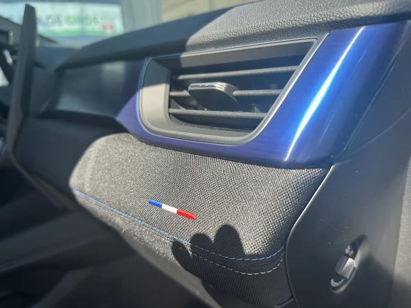 Photo de la voiture RENAULT SYMBIOZ E-Tech full hybrid 145 Esprit Alpine