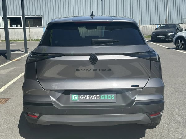 Photo de la voiture RENAULT SYMBIOZ E-Tech full hybrid 145 Esprit Alpine