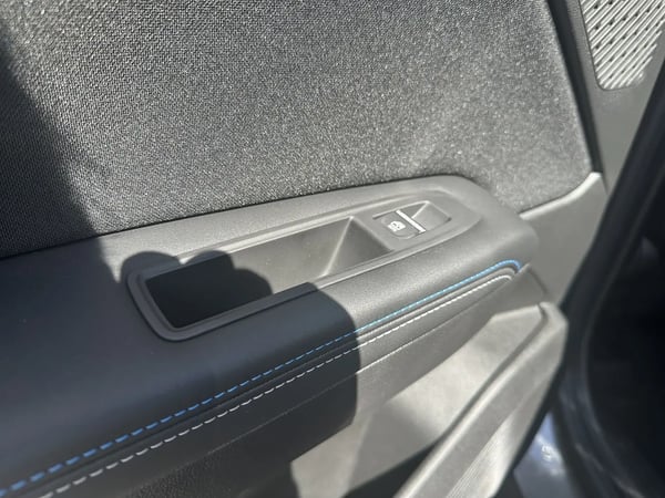 Photo de la voiture RENAULT SYMBIOZ E-Tech full hybrid 145 Esprit Alpine