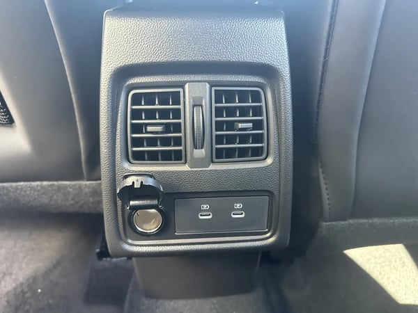 Photo de la voiture RENAULT SYMBIOZ E-Tech full hybrid 145 Esprit Alpine
