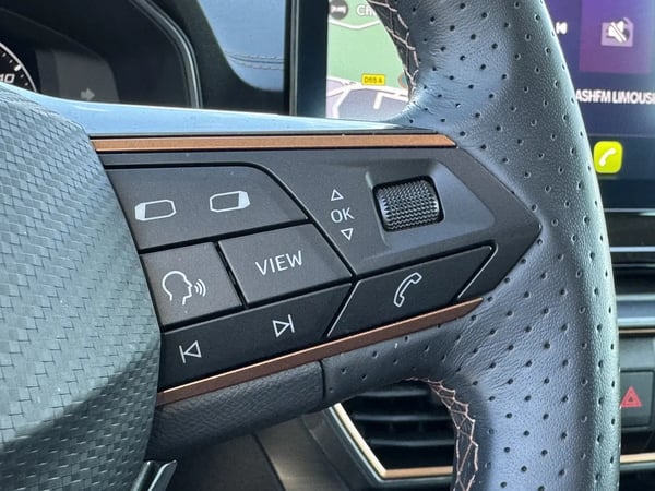 Photo de la voiture CUPRA FORMENTOR 1.5 TSI 150 ch V