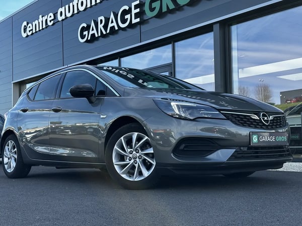 Photo de la voiture OPEL ASTRA 1.2 Turbo 145 ch BVM6 Elegance