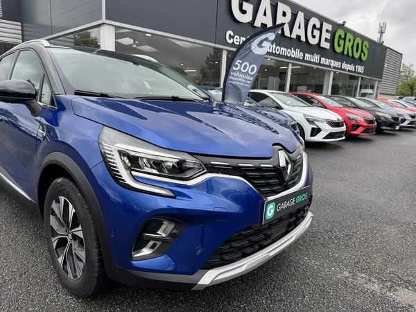 Photo de la voiture RENAULT CAPTUR TCe 90 Techno