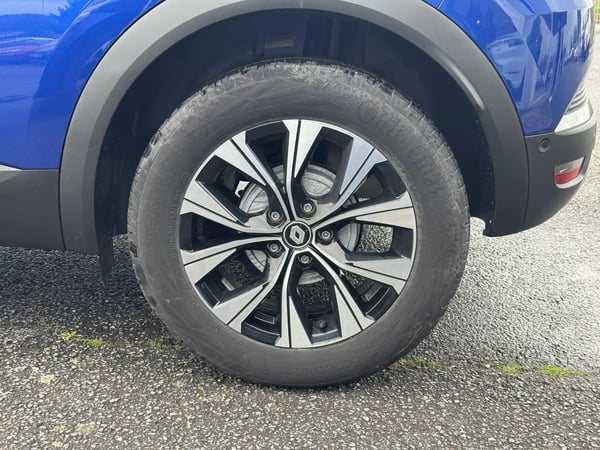 Photo de la voiture RENAULT CAPTUR TCe 90 Techno