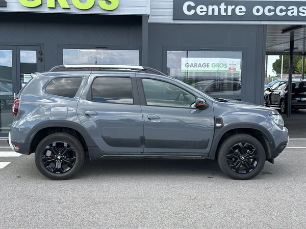 Photo de la voiture DACIA DUSTER ECO-G 100 4x2 SL Extreme