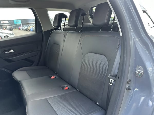 Photo de la voiture DACIA DUSTER ECO-G 100 4x2 SL Extreme