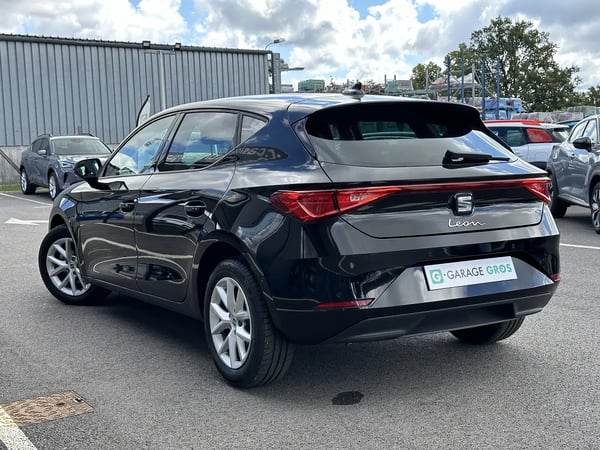 Photo de la voiture SEAT LEON 1.0 TSI 110 BVM6 Style