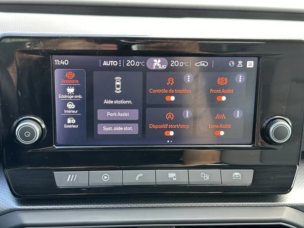 Photo de la voiture SEAT LEON 1.0 TSI 110 BVM6 Style