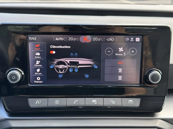 Photo de la voiture SEAT LEON 1.0 TSI 110 BVM6 Style