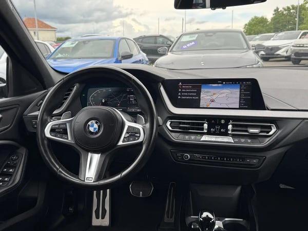 Photo de la voiture BMW SERIE 1 F40 118d 150 ch BVA8 M Sport