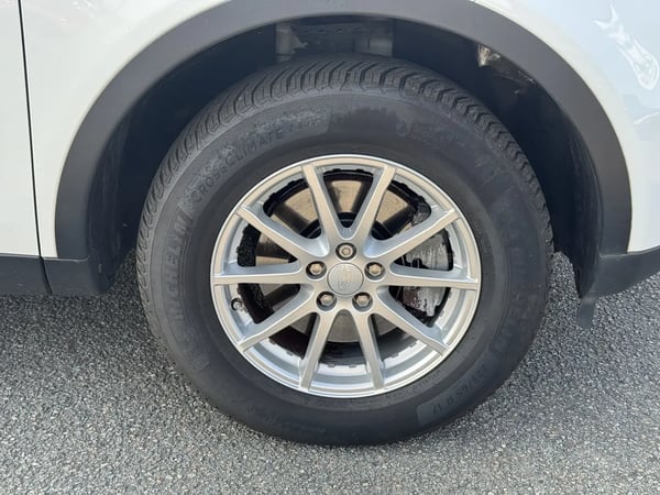 Photo de la voiture LAND ROVER DISCOVERY SPORT Mark II TD4 150ch Pure