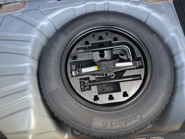 Photo de la voiture RENAULT CLIO V TCe 90 Techno