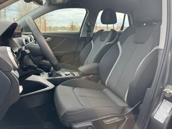 Photo de la voiture AUDI Q2 30 TDI 116 BVM6 Advanced