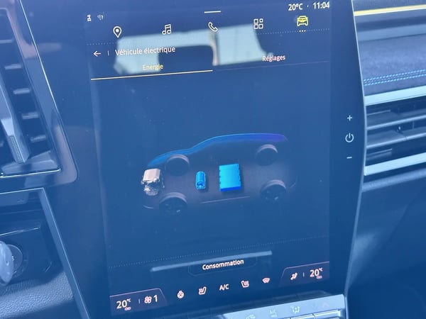 Photo de la voiture RENAULT AUSTRAL E-Tech hybrid 200 Iconic esprit Alpine