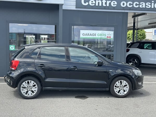 Photo de la voiture VOLKSWAGEN POLO 1.2 70 Life