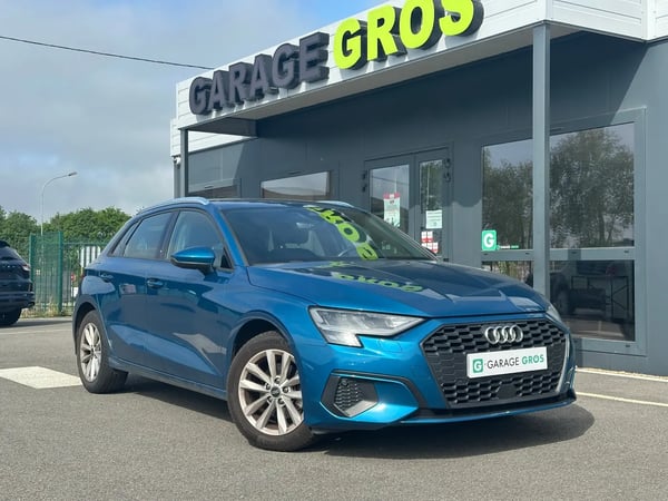 Photo de présentation de la voiture AUDI A3 SPORTBACK 35 TFSI 150 Design