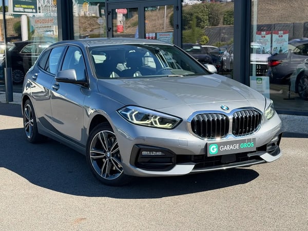 Photo de présentation de la voiture BMW SERIE 1 F40 118d 150 ch BVA8 Edition Sport