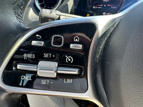 Photo de la voiture MERCEDES CLASSE B 200 d 8G-DCT Progressive Line Edition
