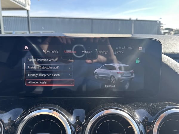 Photo de la voiture MERCEDES CLASSE B 200 d 8G-DCT Progressive Line Edition