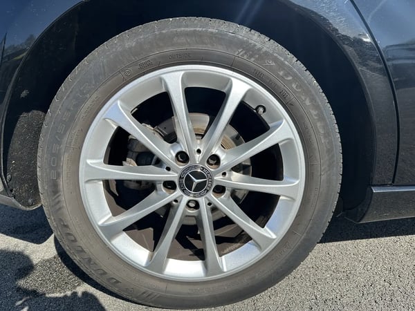 Photo de la voiture MERCEDES CLASSE B 200 d 8G-DCT Progressive Line Edition