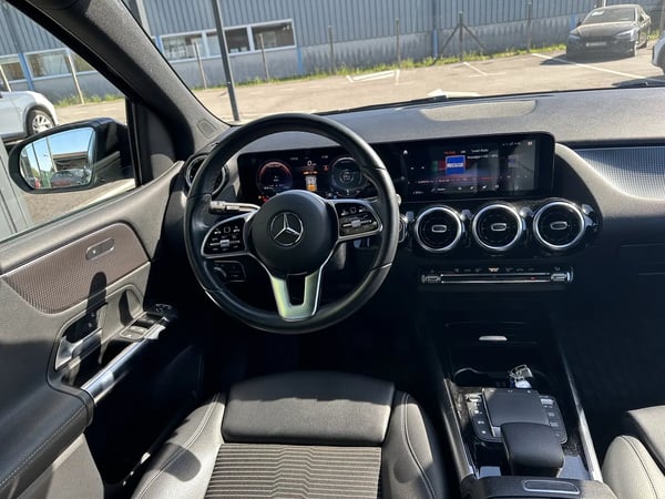 Photo de la voiture MERCEDES CLASSE B 200 d 8G-DCT Progressive Line Edition