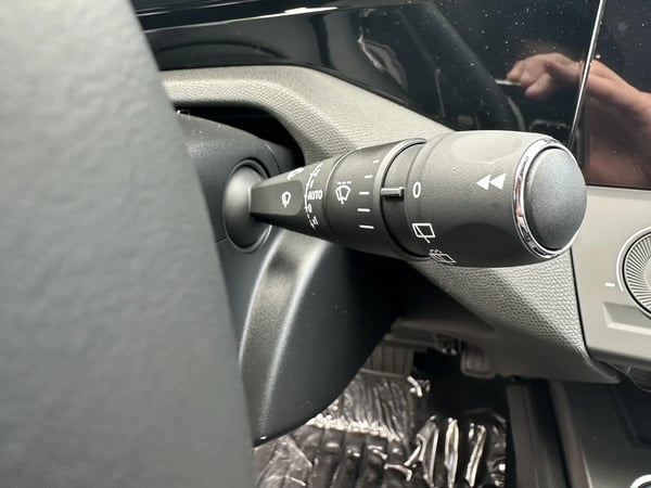 Photo de la voiture PEUGEOT 308 BlueHDi 130ch S&S EAT8 Allure