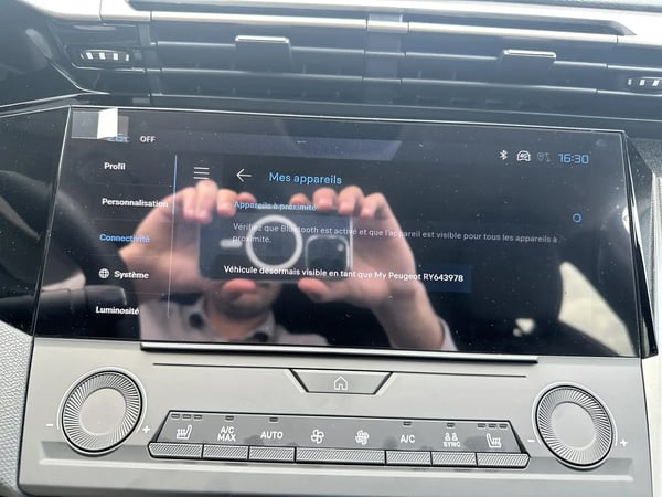 Photo de la voiture PEUGEOT 308 BlueHDi 130ch S&S EAT8 Allure
