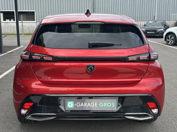 Photo de la voiture PEUGEOT 308 BlueHDi 130ch S&S EAT8 Allure