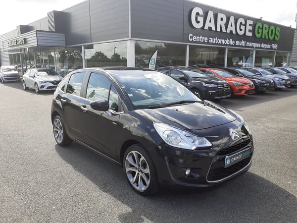 Photo de la voiture CITROEN C3 HDi 90 Airdream Exclusive