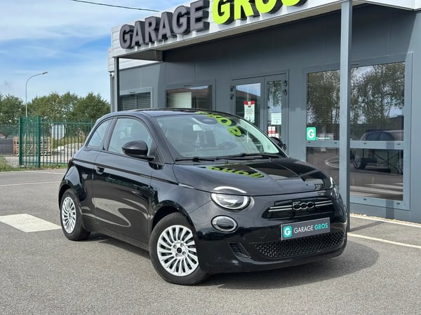 Photo de présentation de la voiture FIAT 500e BERLINE 500 e 118 ch Nouvelle 500