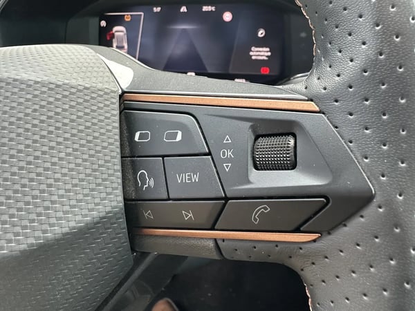 Photo de la voiture CUPRA FORMENTOR 1.5 TSI 150 ch V