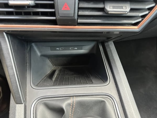 Photo de la voiture CUPRA FORMENTOR 1.5 TSI 150 ch V