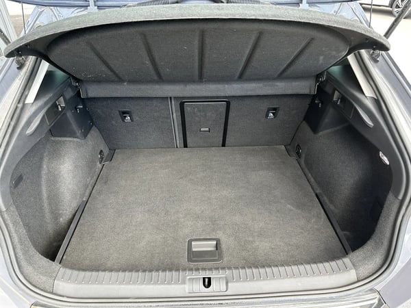 Photo de la voiture CUPRA FORMENTOR 1.5 TSI 150 ch V