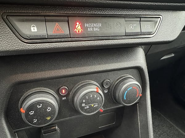 Photo de la voiture DACIA SANDERO ECO-G 100 Stepway Expression