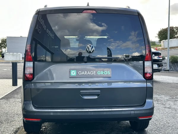Photo de la voiture VOLKSWAGEN CADDY 1.5 TSI 114 DSG7 Life
