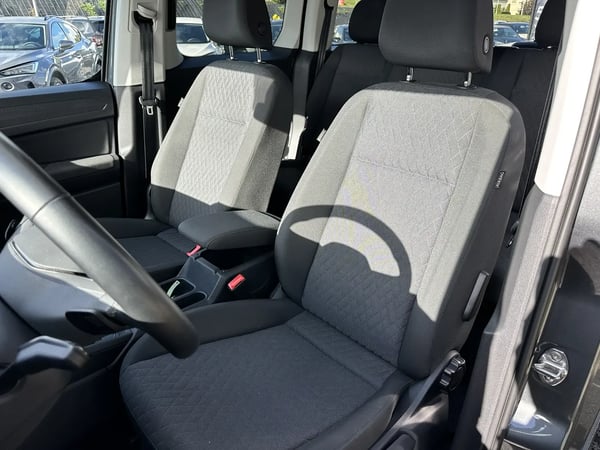 Photo de la voiture VOLKSWAGEN CADDY 1.5 TSI 114 DSG7 Life