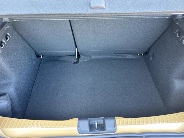 Photo de la voiture DACIA SANDERO ECO-G 100 GSR2 Stepway Expression