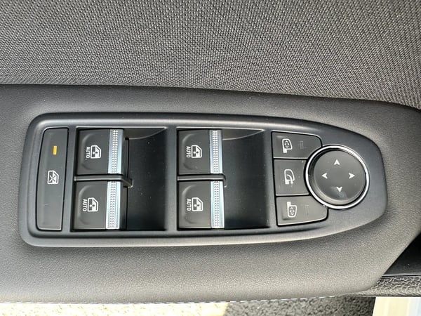 Photo de la voiture RENAULT SYMBIOZ E-Tech full hybrid 145 Esprit Alpine