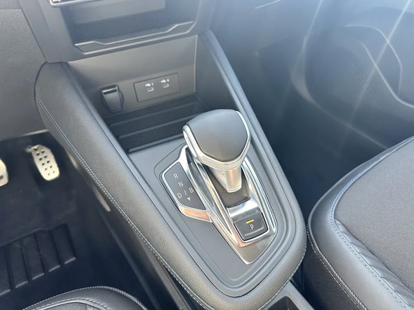 Photo de la voiture RENAULT SYMBIOZ E-Tech full hybrid 145 Esprit Alpine