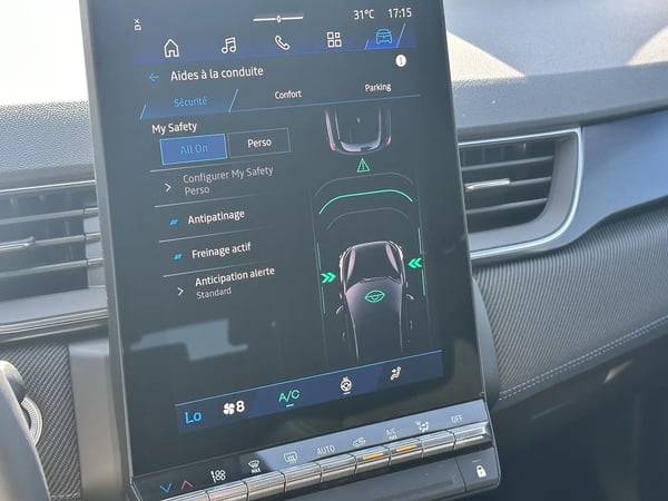 Photo de la voiture RENAULT SYMBIOZ E-Tech full hybrid 145 Esprit Alpine